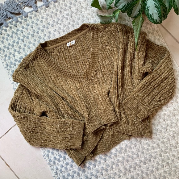 🍁🌾 Harvest Gold Cropped Chenille Sweater - Picture 12 of 15
